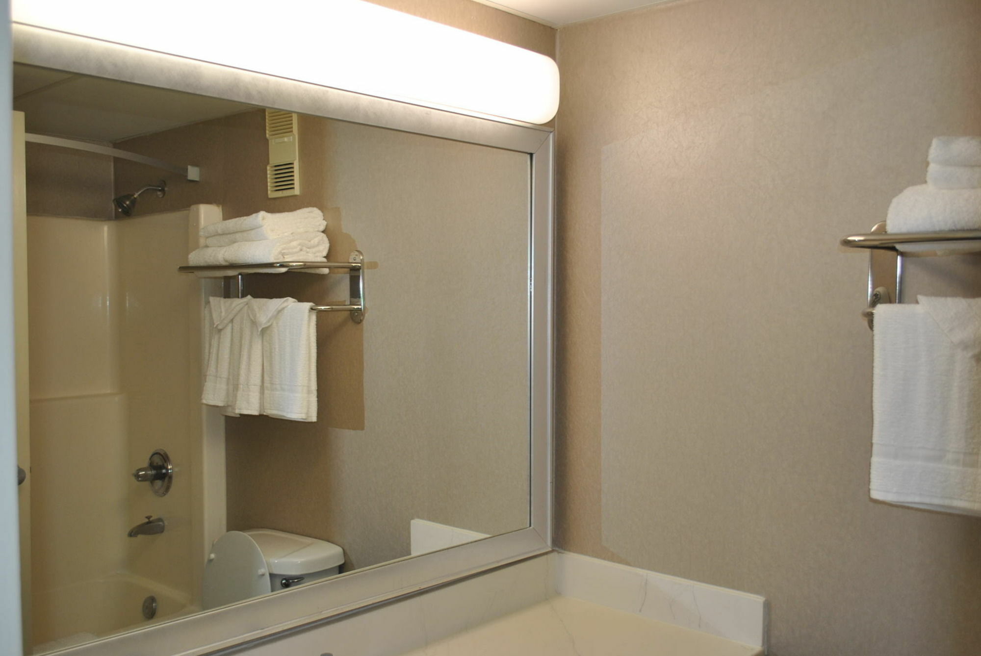 C3 Hotel And Convention Center Hastings Dış mekan fotoğraf